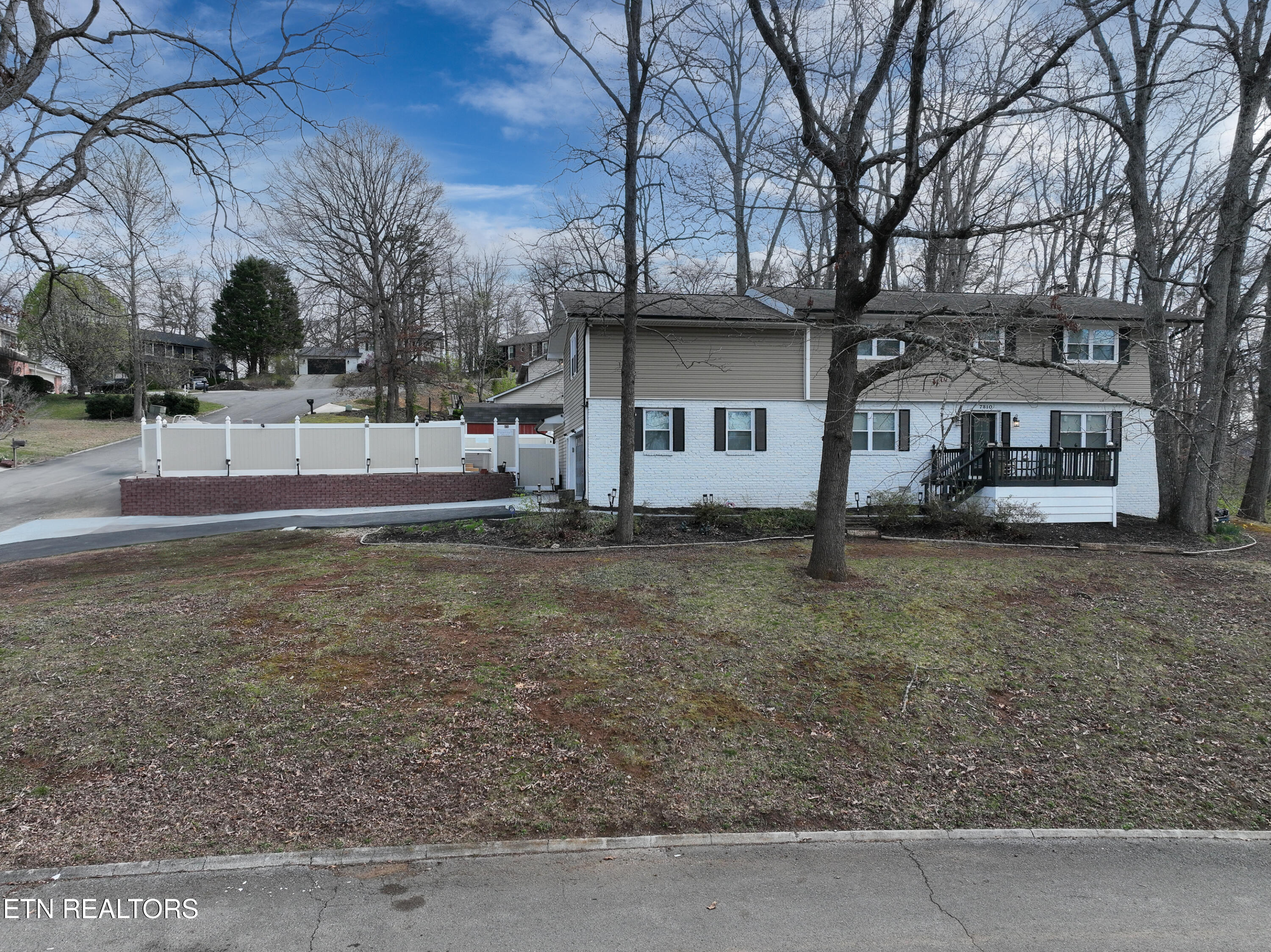 7810 Senate Lane
