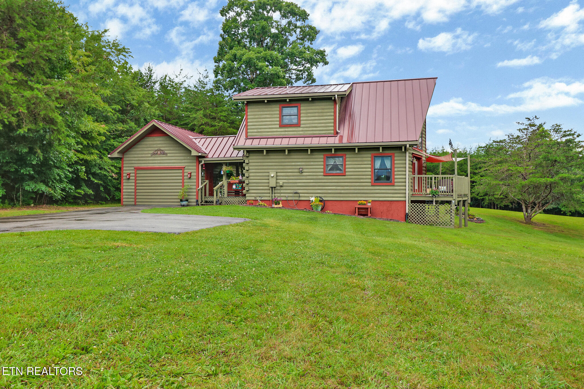 1355 Highland Lane Lane