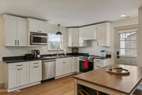 Tiny photo for 1704 S Forest Drive, Knoxville, TN 37920 (MLS # 1333156)