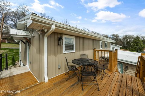 Tiny photo for 1704 S Forest Drive, Knoxville, TN 37920 (MLS # 1333156)
