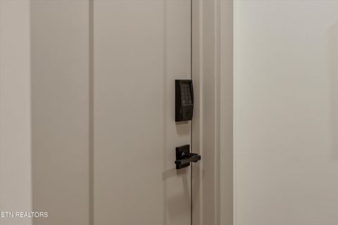 Tiny photo for 1704 S Forest Drive, Knoxville, TN 37920 (MLS # 1333156)