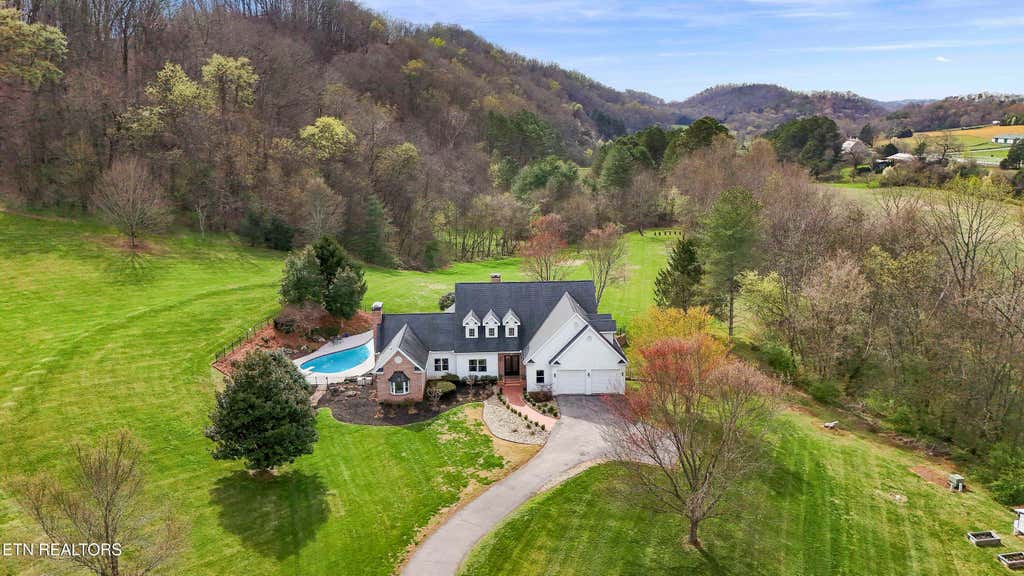 Photo of 2740 McCammon Rd, Rockford, TN 37853 (MLS # 1348345)