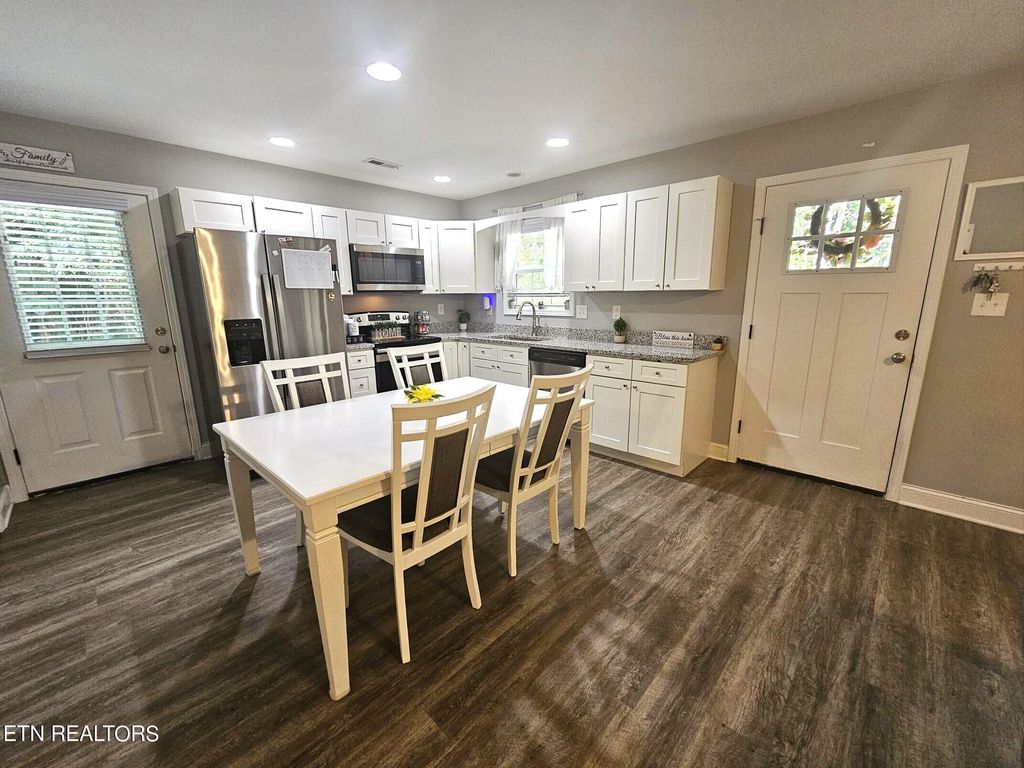 Photo of 293 Harrison St, Alcoa, TN 37701 (MLS # 1267722)