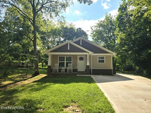 Single Family Residence in Alcoa TN 293 Harrison St.jpg