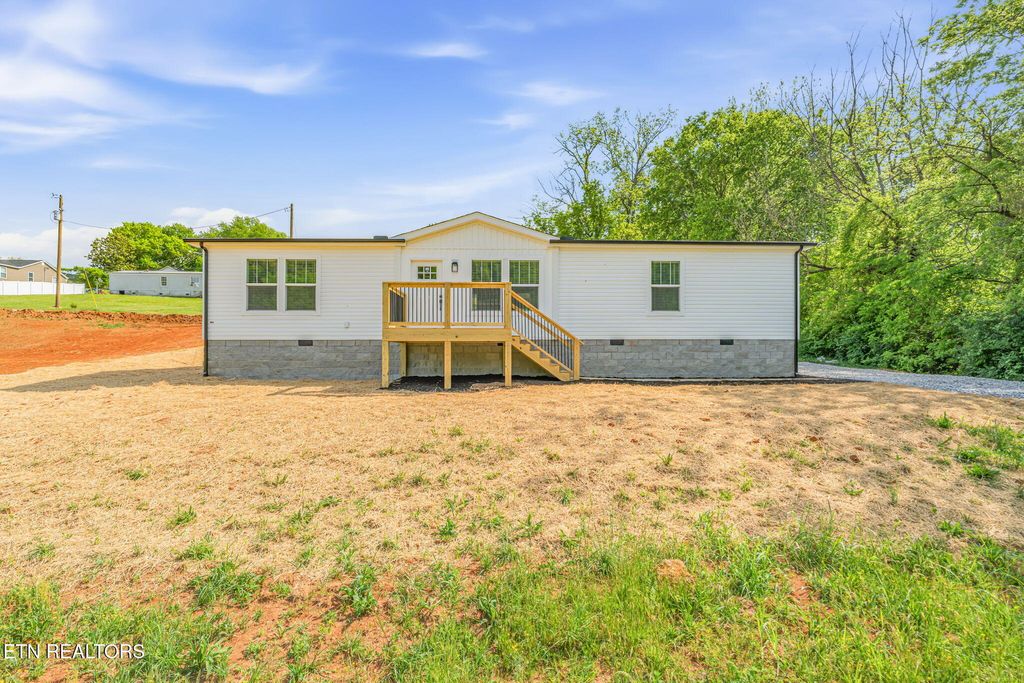 Photo of 522 Boykin St, Sweetwater, TN 37874 (MLS # 1338509)