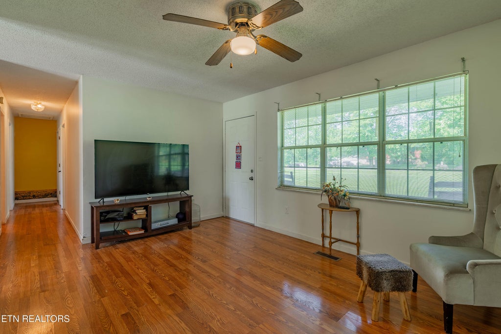 Photo of 210 Jackson Lane, Oliver Springs, TN 37840 (MLS # 1346880)