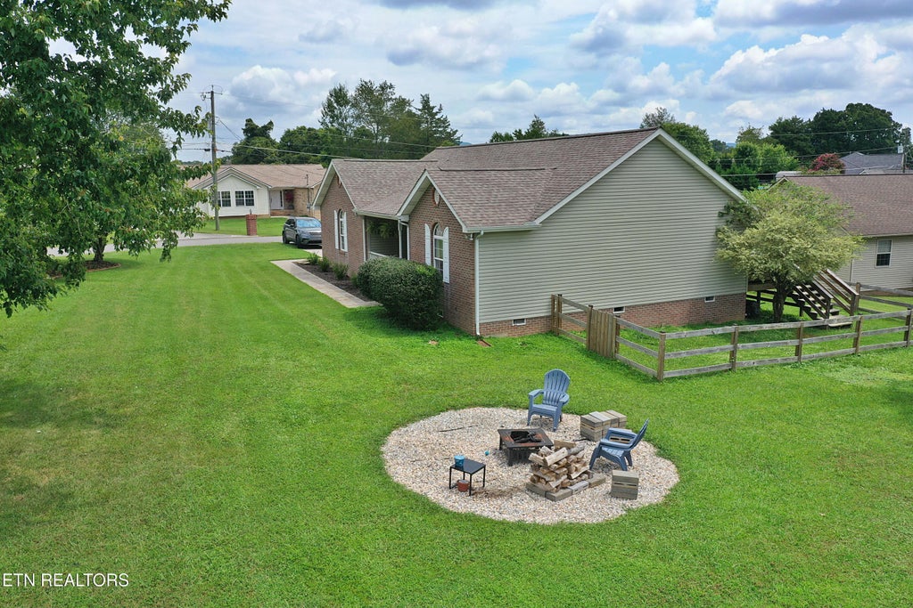 Photo of 192 Pecan Circle, Corryton, TN 37721 (MLS # 1351723)