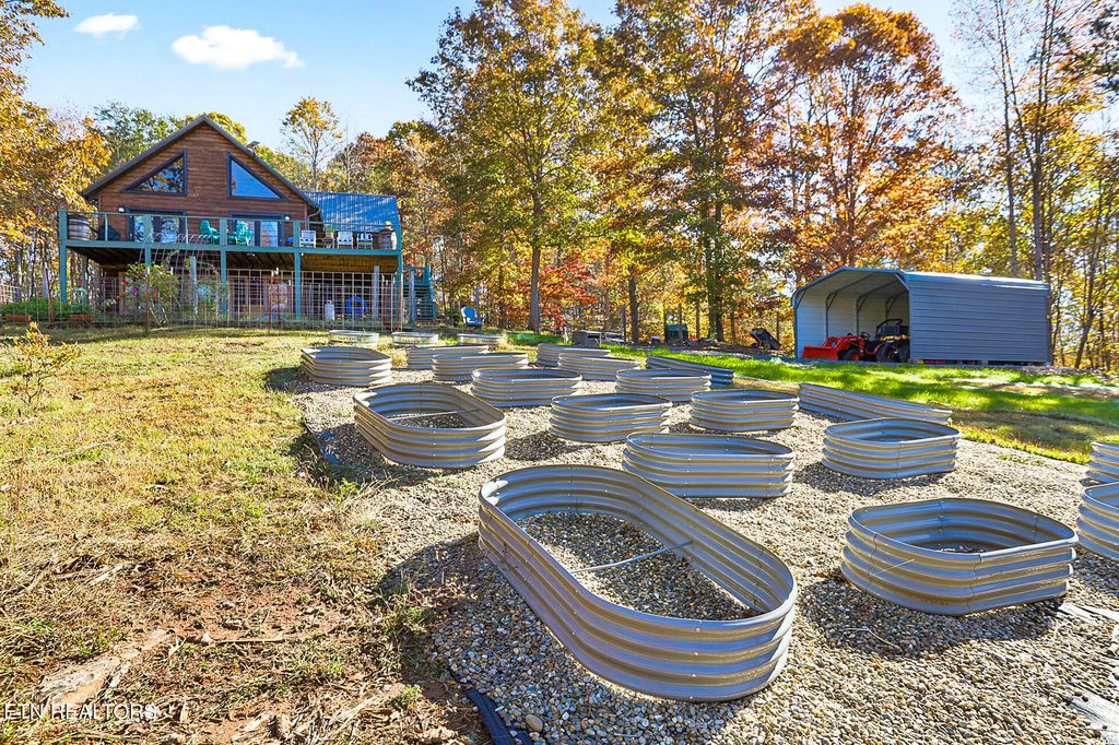 Photo of 3201 Ballplay Rd, Madisonville, TN 37354 (MLS # 1321162)