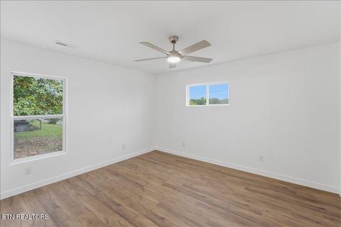 Tiny photo for 701 Childress Ave, Sweetwater, TN 37874 (MLS # 1340517)