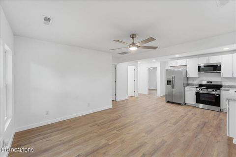 Tiny photo for 701 Childress Ave, Sweetwater, TN 37874 (MLS # 1340517)