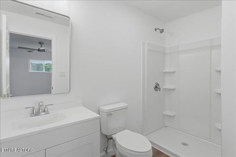 Tiny photo for 701 Childress Ave, Sweetwater, TN 37874 (MLS # 1340517)