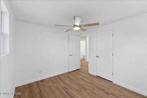 Tiny photo for 701 Childress Ave, Sweetwater, TN 37874 (MLS # 1340517)