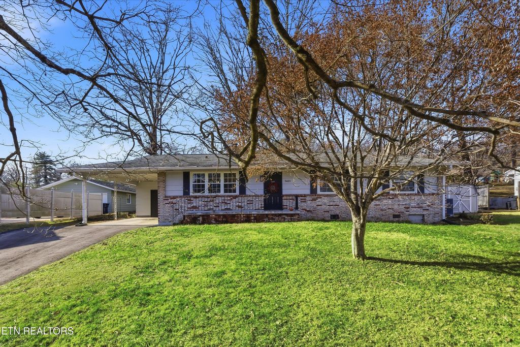 Photo of 3421 Ironwood Rd, Knoxville, TN 37921 (MLS # 1324860)