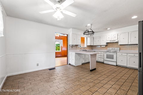 Tiny photo for 1320 Hopewell Rd, Knoxville, TN 37920 (MLS # 1355418)