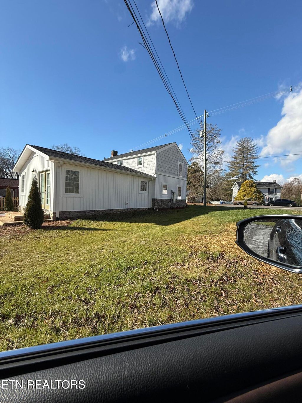 Photo of 212 Oak Rd, Norris, TN 37828 (MLS # 1333402)