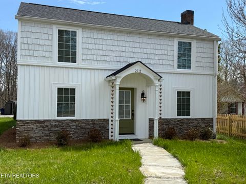 Photo of 212 Oak Rd, Norris, TN 37828 (MLS # 1333402)