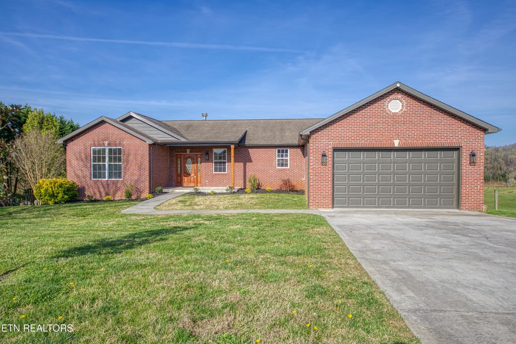 Photo of 2859 Luther Catlett Circle, Sevierville, TN 37876 (MLS # 1334313)