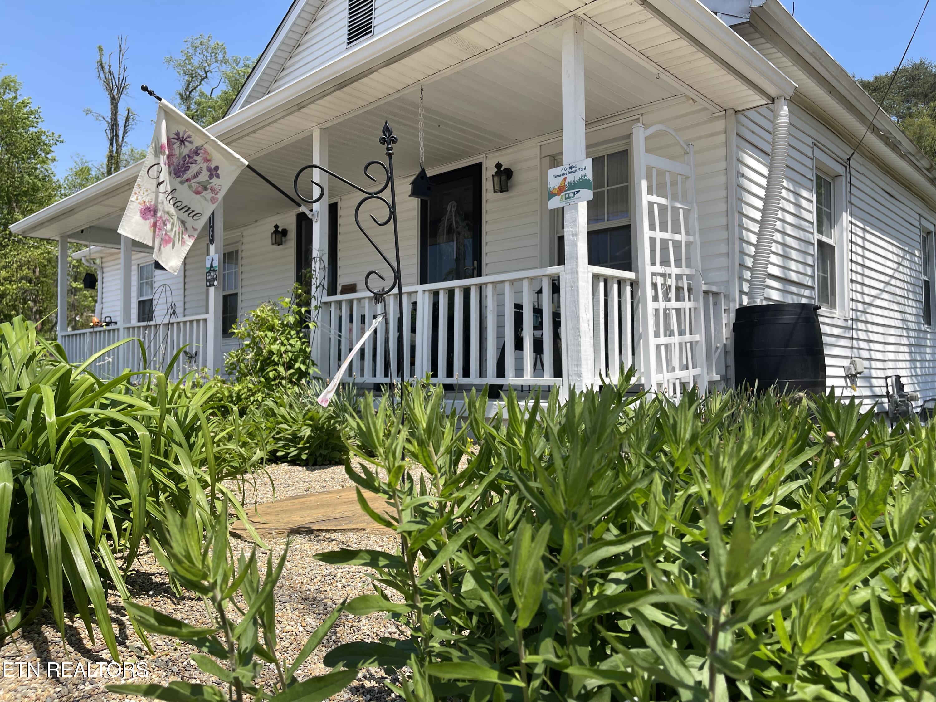 318 N Main St