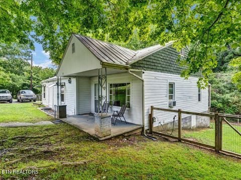 Tiny photo for 919 Highway 340, Parrottsville, TN 37843 (MLS # 1319978)