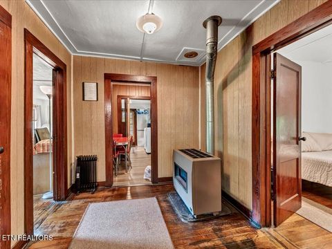 Tiny photo for 919 Highway 340, Parrottsville, TN 37843 (MLS # 1319978)