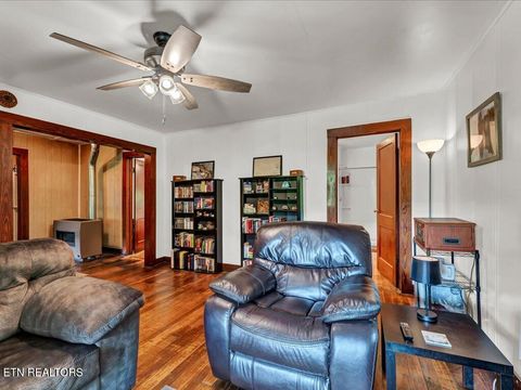 Tiny photo for 919 Highway 340, Parrottsville, TN 37843 (MLS # 1319978)