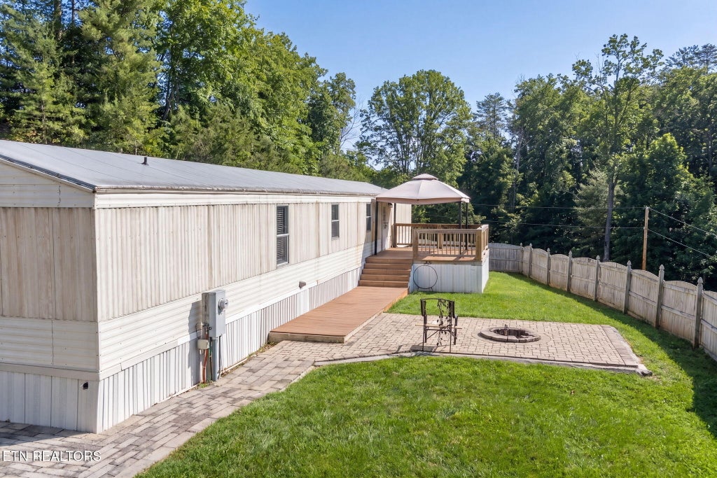 Photo of 425 Bazel Rd, Harriman, TN 37748 (MLS # 1356343)