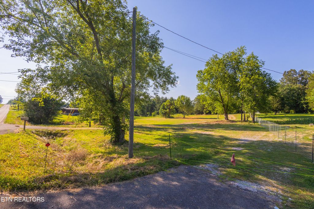 Photo of 8705 N Ruggles Ferry Pike, Strawberry Plains, TN 37871 (MLS # 1307494)