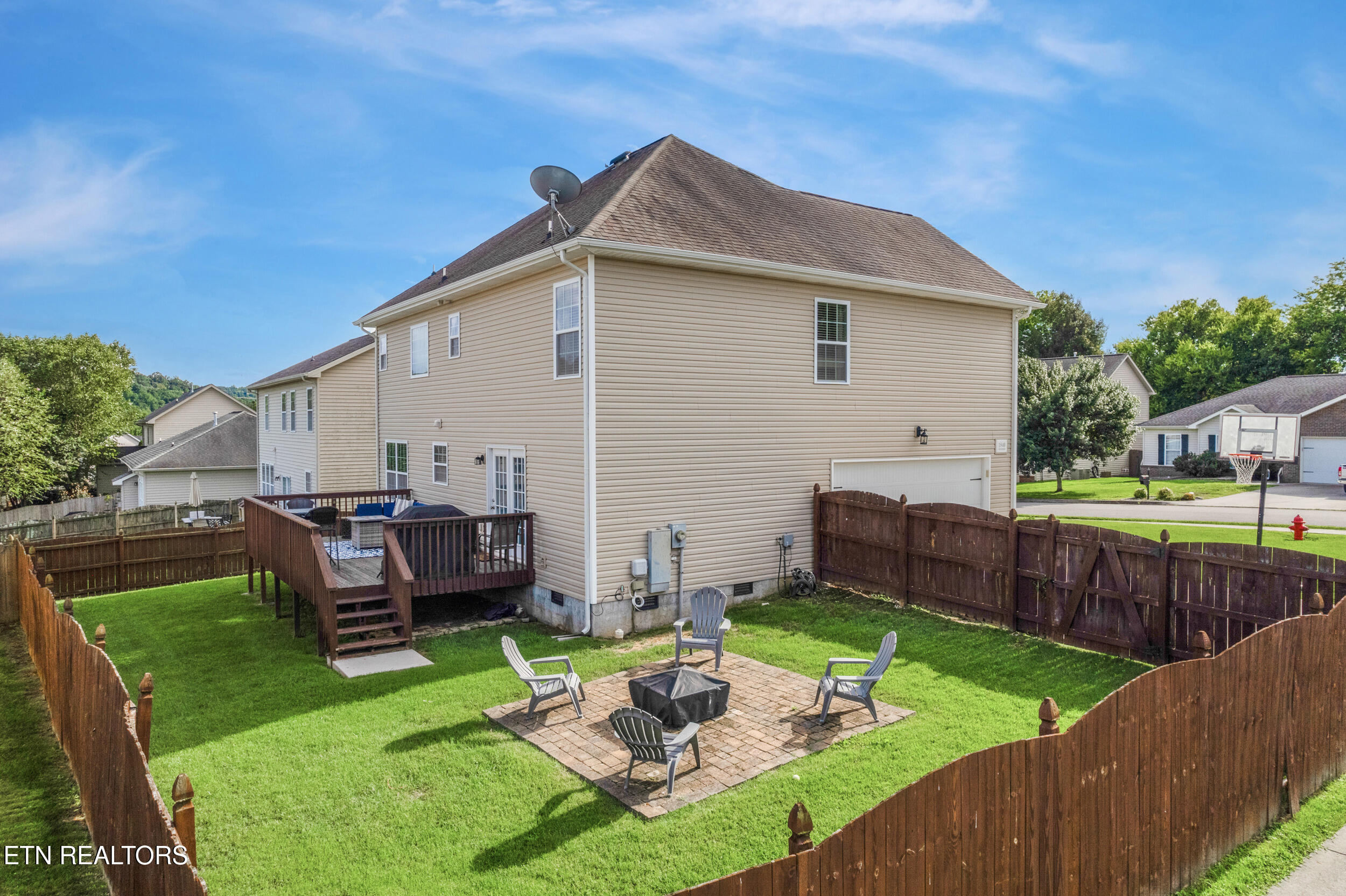 1840 Point Wood Drive