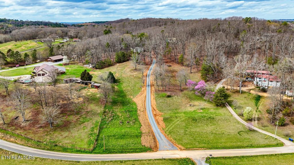 Photo of 547 SE Hughes Rd, Cleveland, TN 37323 (MLS # 1333107)