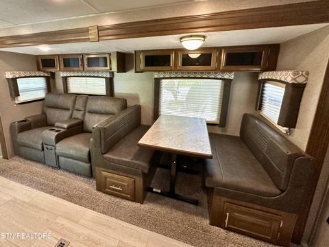 Tiny photo for 166 Highway 73, Townsend, TN 37882 (MLS # 1337304)