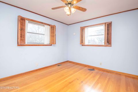 Tiny photo for 5409 Inwood Rd, Knoxville, TN 37921 (MLS # 1324271)