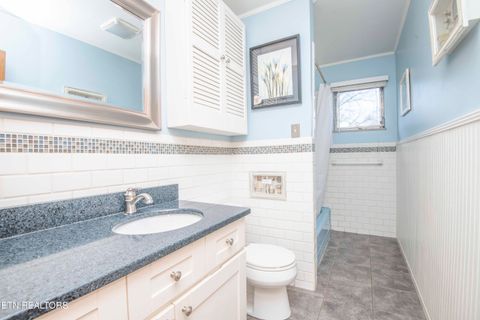 Tiny photo for 5409 Inwood Rd, Knoxville, TN 37921 (MLS # 1324271)