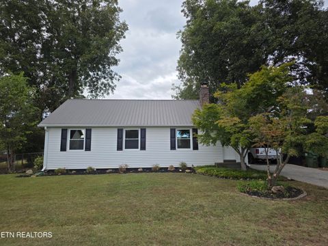 Photo of 1907 Crest Rd, Maryville, TN 37804 (MLS # 1317911)