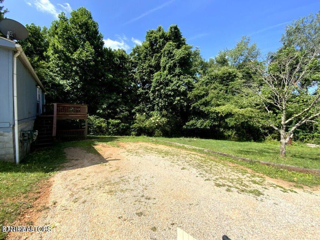 Photo of 1260 Black Jack Rd, Rockwood, TN 37854 (MLS # 1315573)