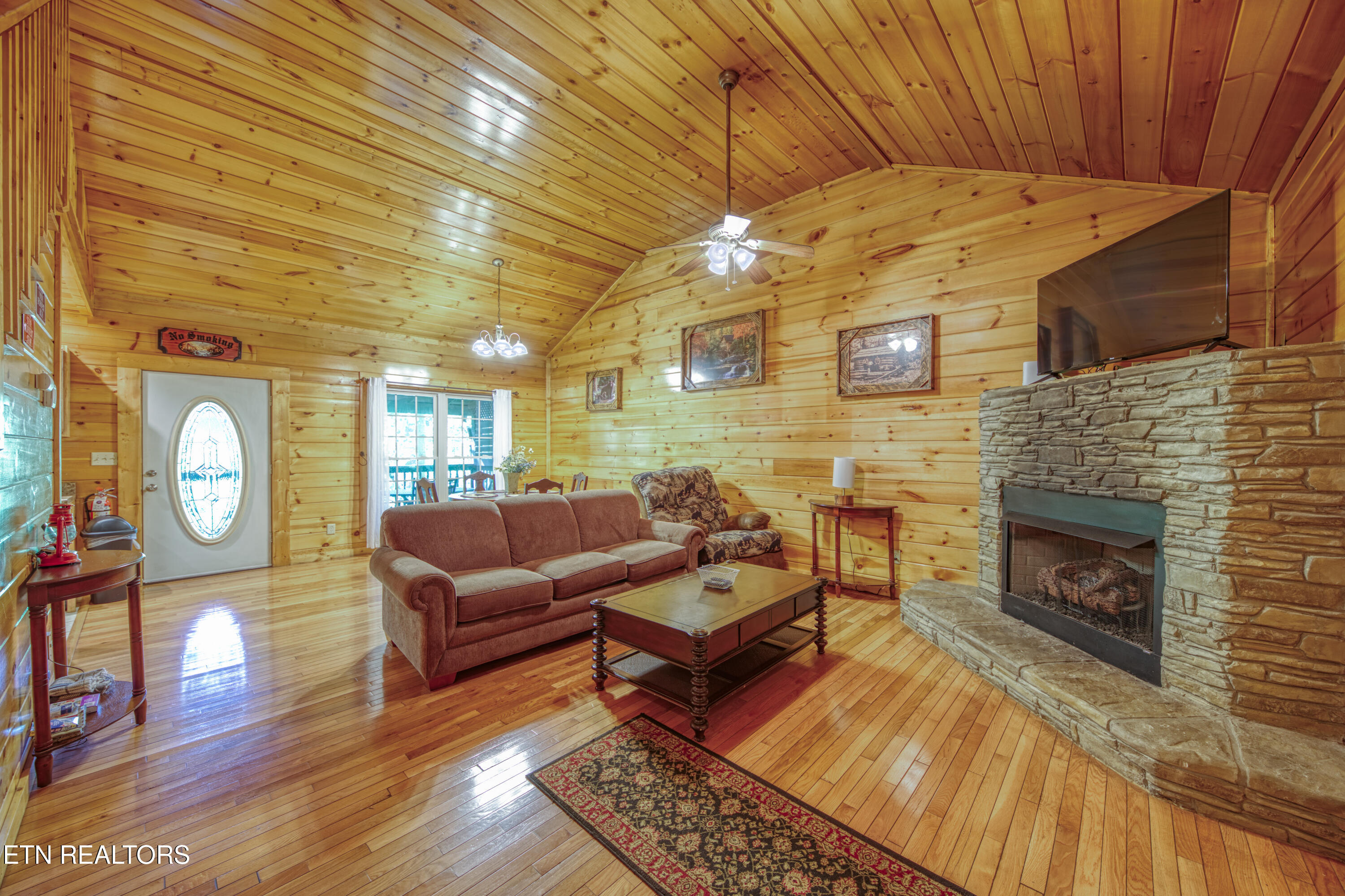 514 Laural Mtn Rd