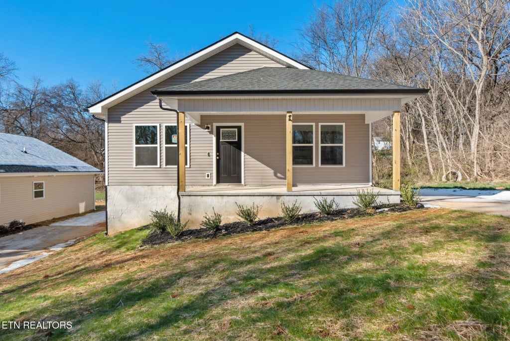 Photo of 1205 NW Dakota Ave, Knoxville, TN 37921 (MLS # 1292635)