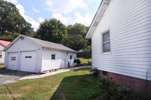 Tiny photo for 600 Glenoaks Drive, Knoxville, TN 37912 (MLS # 1354506)