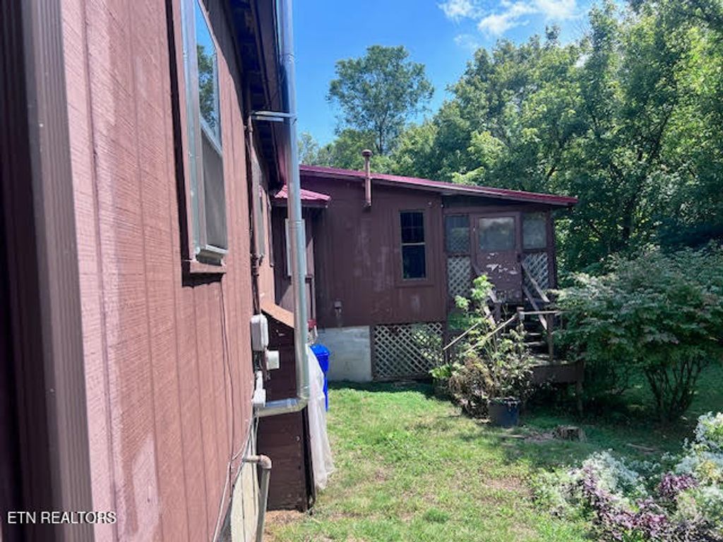 Photo of 116 Spencer Drive, Harriman, TN 37748 (MLS # 1331454)