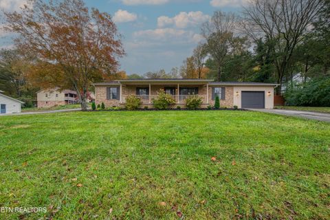 Photo of 109 Heritage Drive, Oak Ridge, TN 37830 (MLS # 1320330)