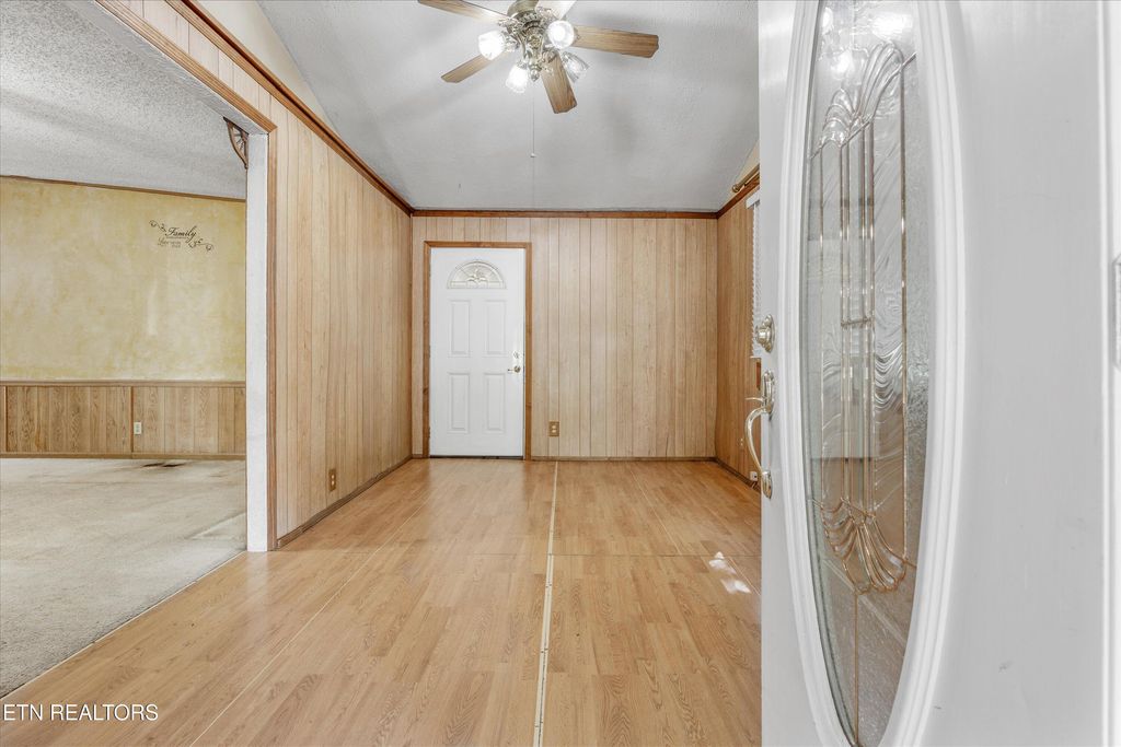 Photo of 1070 Pine Grove Circle, Greenback, TN 37742 (MLS # 1312946)