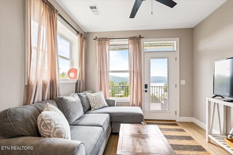 Tiny photo for 118 E Harbor View Lane #B, LaFollette, TN 37766 (MLS # 1317880)