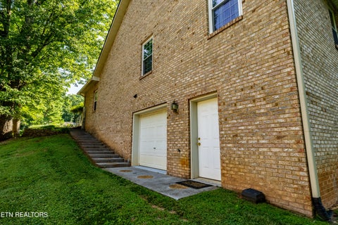 Tiny photo for 451 Timbercreek Drive, Maryville, TN 37803 (MLS # 1359288)