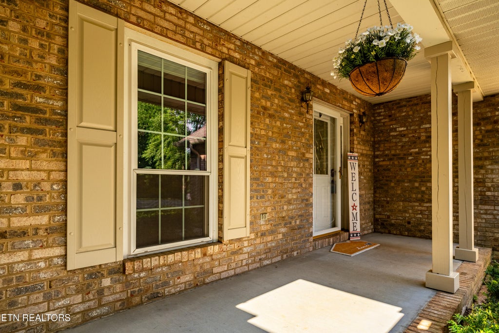 Photo of 451 Timbercreek Drive, Maryville, TN 37803 (MLS # 1359288)