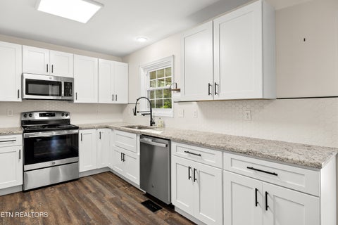 Tiny photo for 451 Timbercreek Drive, Maryville, TN 37803 (MLS # 1359288)