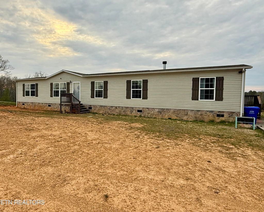 Photo of 1127 Oak Grove Road Rd, Madisonville, TN 37354 (MLS # 1295543)