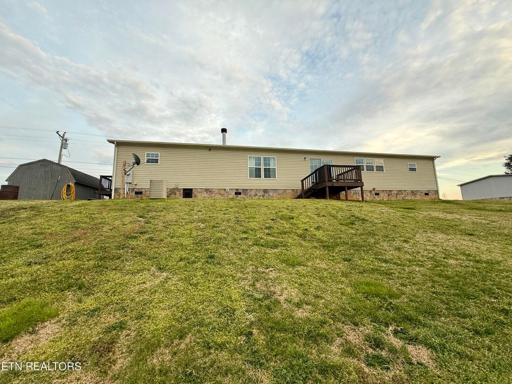 Photo of 1127 Oak Grove Road Rd, Madisonville, TN 37354 (MLS # 1295543)