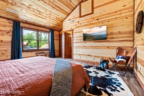 Tiny photo for 3303 Grace Way, Sevierville, TN 37876 (MLS # 1325741)