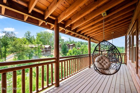 Tiny photo for 3303 Grace Way, Sevierville, TN 37876 (MLS # 1325741)