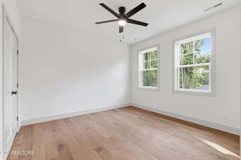Tiny photo for 1873 Prospect Place, Knoxville, TN 37915 (MLS # 1349852)