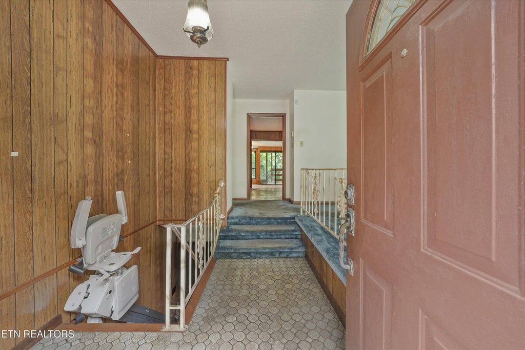 Photo of 308 Trossachs Lane, Knoxville, TN 37922 (MLS # 1349689)